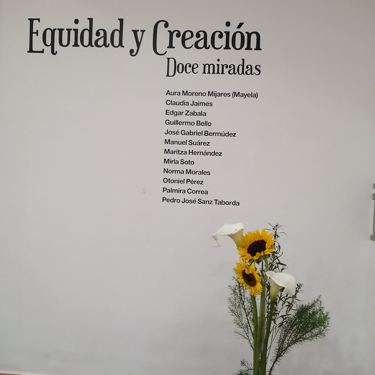 IartesVzla's tweet photo. “Estoy muy contenta con esta exposición, seguro que a partir de ahora se abrirán muchas puertas para los artistas. Realmente esto es un sueño que aún no puedo creer”, dijo Palmira Correa sobre la muestra Equidad y Creación Doce Miradas.
#ArtesPlásticas
@MaryPemjean @minculturave https://t.co/Yr0Zi7lSXv