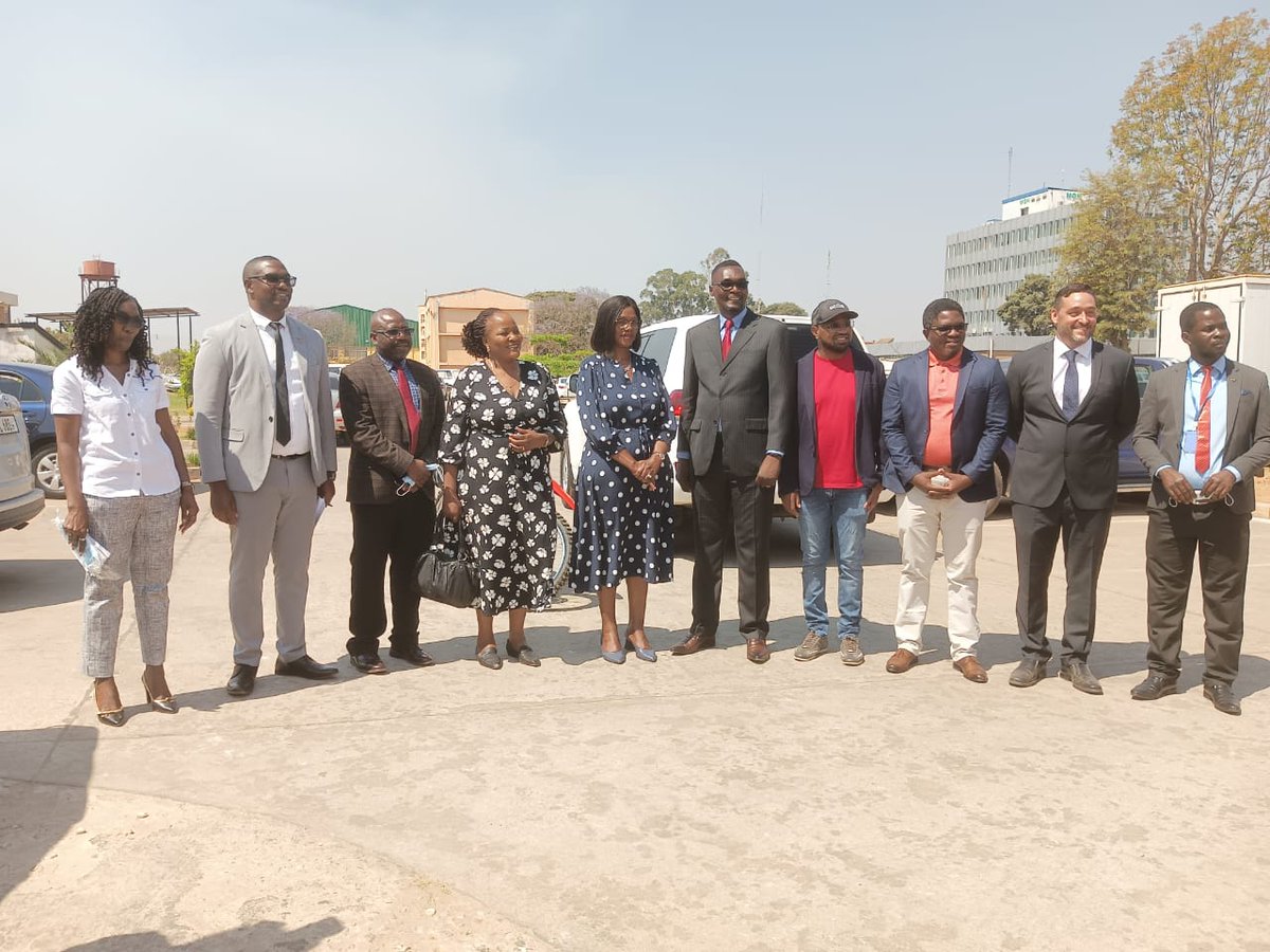 SimonMwila4's tweet photo. *NO WOMAN SHOULD DIE WHILE GIVING BIRTH* 

Lusaka, 6 August, 2022

HEALTH Minister Sylvia Masebo says her ministry is working to  implement President @HHichilema policy directive to ensure all health facilities in the country have maternity annexes. https://t.co/KRxn7sh2Aj