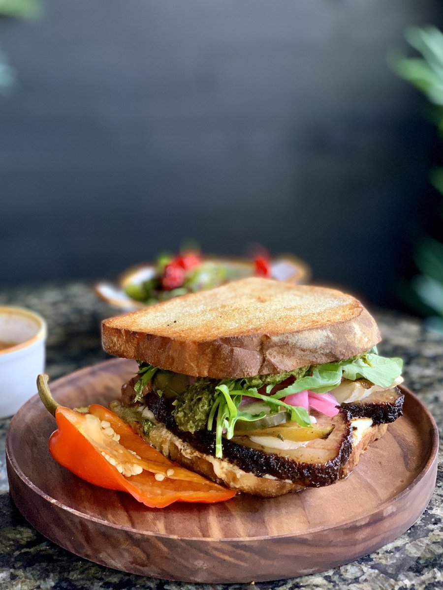 Still thinking about this brisket sandwich (w/brie + papalo chimichurri) from Little Thief in North Park from two weeks ago ✨

#SanDiego