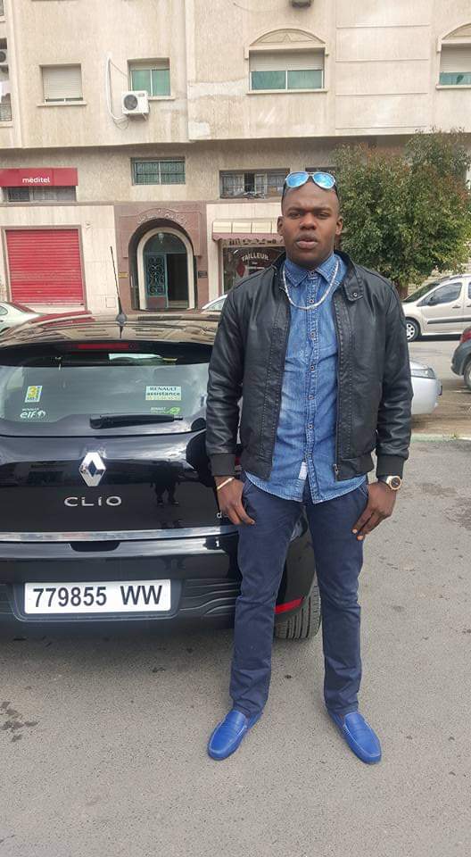 _Amouly's tweet photo. ...cliniques ngaliema ou elle passera 7 jours dans le coma.
Elle aurait demandé le divorce depuis.

Un véritable monstre que l'État congolais protège.

Nous ne demandons rien d'autre.
Nous disons juste :

55/t https://t.co/pmWTpmozC5