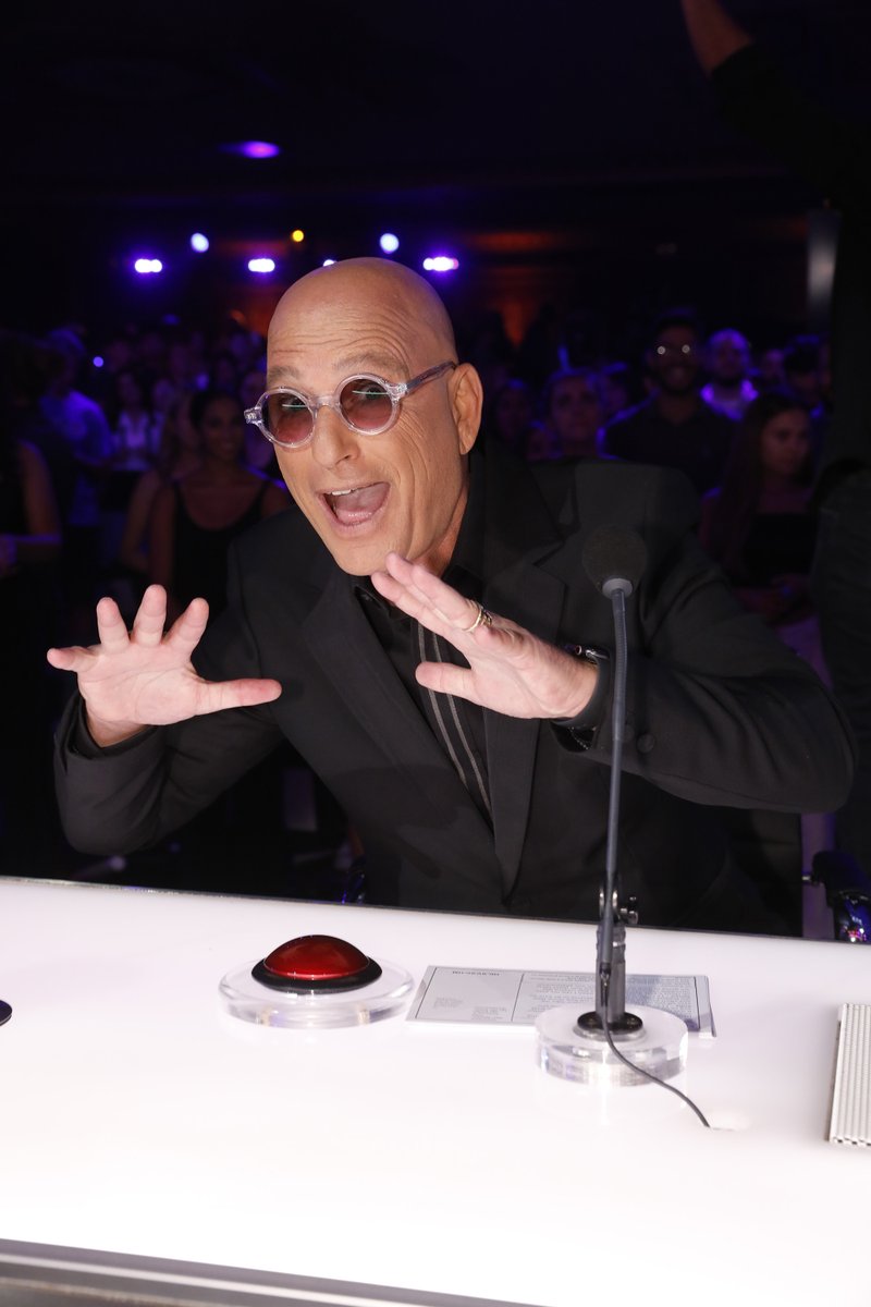 West Coast, the results are here. #AGT starts now!