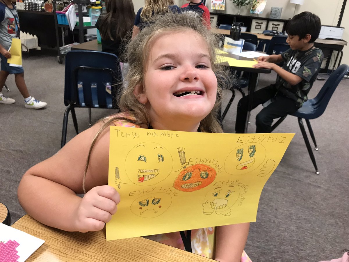 Ale (@ale25521731) on Twitter photo In Spanish we learned to express how we are feeling. Estoy feliz, estoy enfermo, etc. We used emojis to apply our lesson. <a href="/RSP21stCCLC/">Reach for the Stars Program</a> <a href="/bakerelembears/">Baker Elementary</a> In Spanish we learned to express how we are feeling. Estoy feliz, estoy enfermo, etc. We used emojis to apply our lesson. <a href="/RSP21stCCLC/">Reach for the Stars Program</a> <a href="/bakerelembears/">Baker Elementary</a>