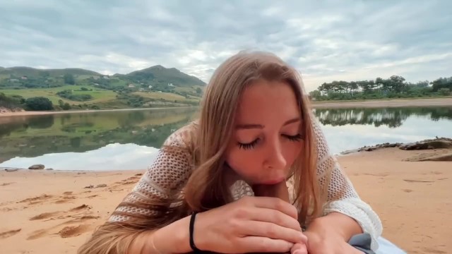 Fresh video on PornhubModels - get it while it's hot: https://t.co/RWQ1HAAnGJ https://t.co/FfDWu82ss