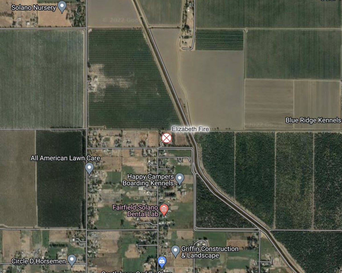 Sarah_Stierch's tweet photo. 🔥🚨#SolanoCounty | #Vacaville #ElizabethFire
5:09 PM 9/7 - Vacaville folk. Fire crews are on the scene of a 100x200 ft grass fire on Elizabeth Rd. The fire is contained. ✅ https://t.co/lmJgCxwe2E