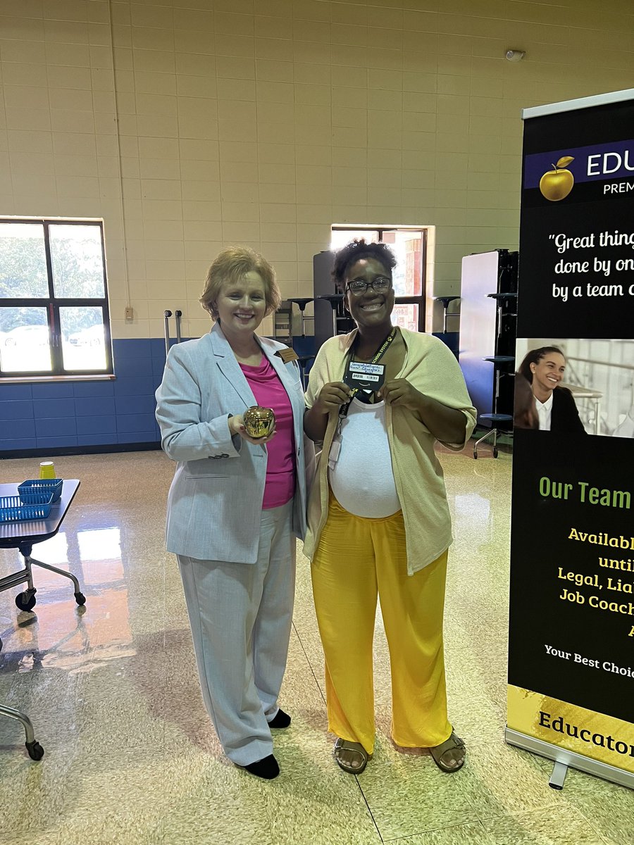 CWBryan's tweet image. WELCOME TO OUR NEW MEMBERS! There have been lots of smiling faces during our visits to schools in Greene, and Richmond counties! Congratulations to our door prize winners! @educators1st
