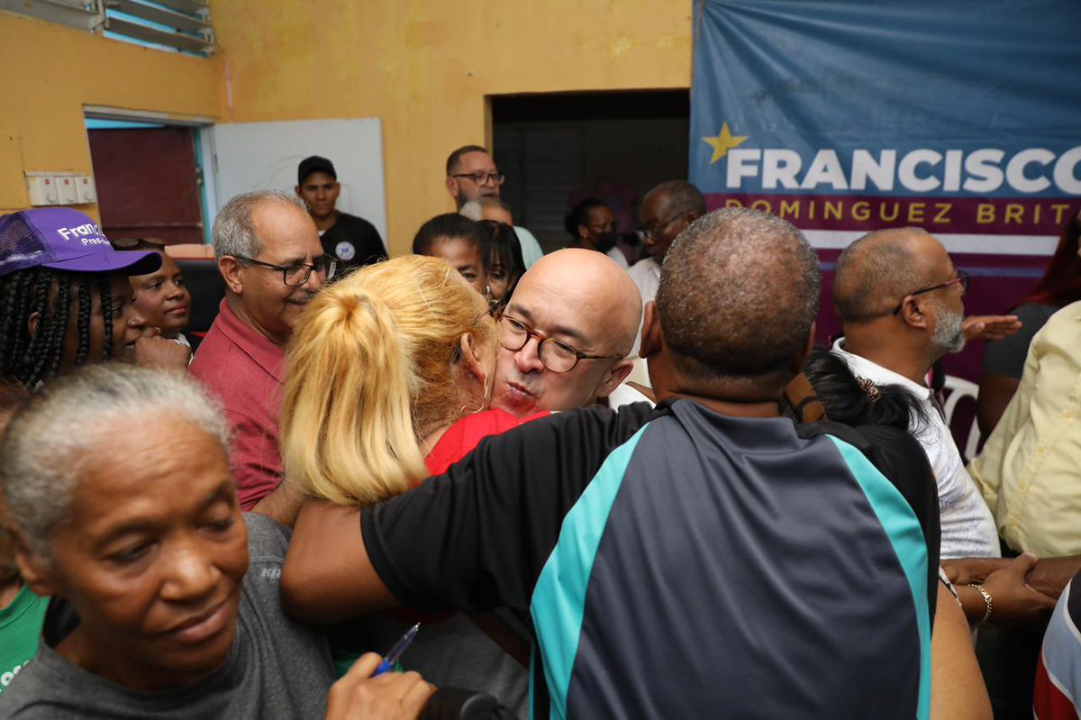DominguezBrito's tweet photo. Este es un proyecto de nación de mística, de amor al servicio, de una visión de país donde nuestra misión será cambiar para bien la vida de la gente. 

¡El 16 de octubre VOTA 3!

#Vota3 #FranciscoPresidente https://t.co/kTAe1AwPcT