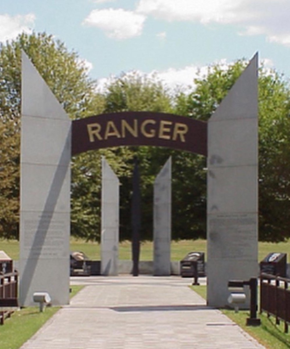 op_hawkeye's tweet photo. 9.7.2018 ~ Captain Connor Bednarzyk πΊπΈ
#OpHawkeyeRemembers #ConnorBednarzyk #75thRangerRegiment <3> #RLTW #SuaSponte
π https://t.co/Qm3cFnfumd
π https://t.co/nxYBcIIqeW
π https://t.co/g4M3AS1tFU
π https://t.co/QFsobhUFIY
π° https://t.co/nB2ZN1gHvm https://t.co/IrXyah9b8V