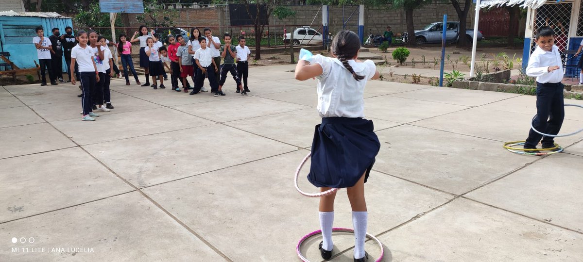 Enlace de Consejería de las Comunidades Educativas y estudiantes participan en espacio lúdico con el fin de contribuir a la expresión de emociones fortaleciendo su bienestar socioemocional y las relaciones armoniosas.

<a href="/minednicaragua/">Ministerio de Educación Nicaragua</a> 
<a href="/minedocotal/">MINED Ocotal</a>