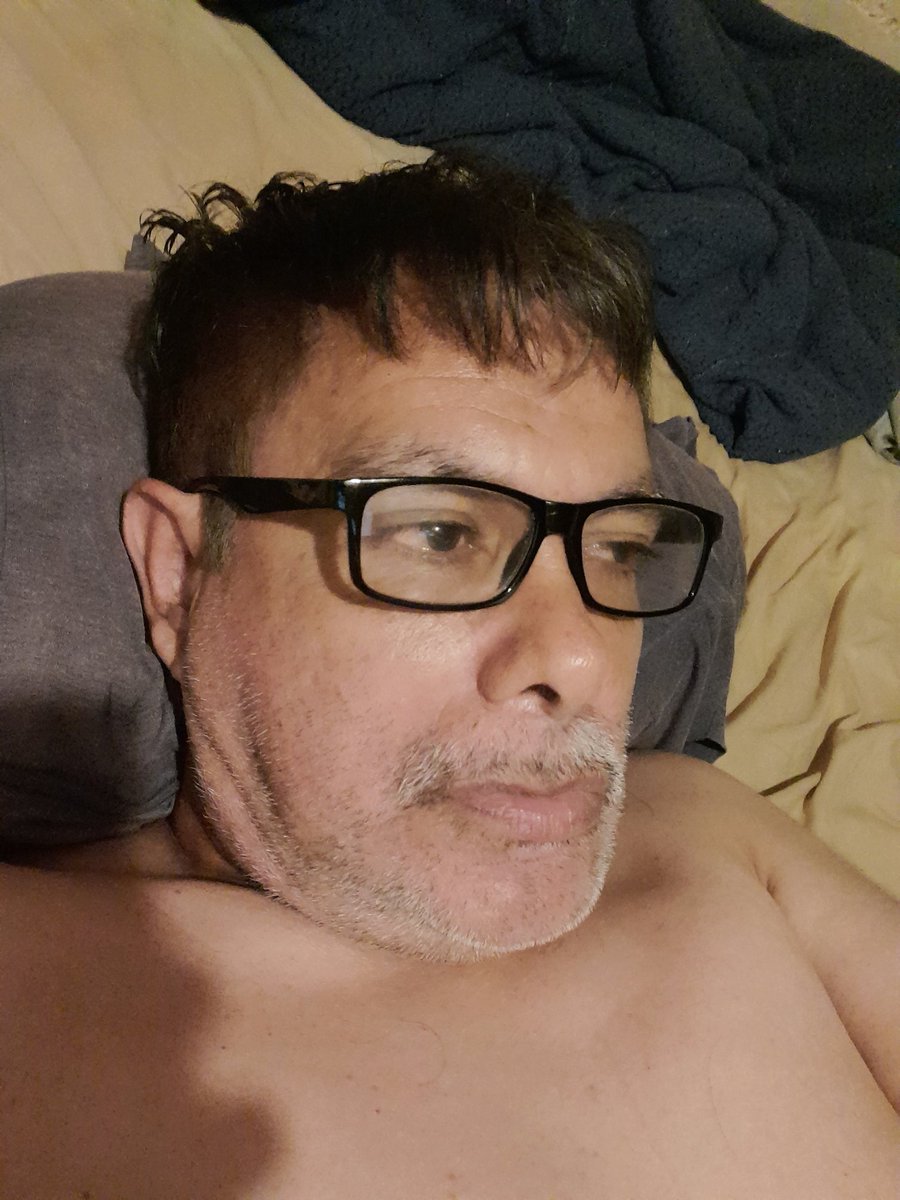 esparza2180's tweet photo. Hola buenas noches! https://t.co/ueKJaav11q
