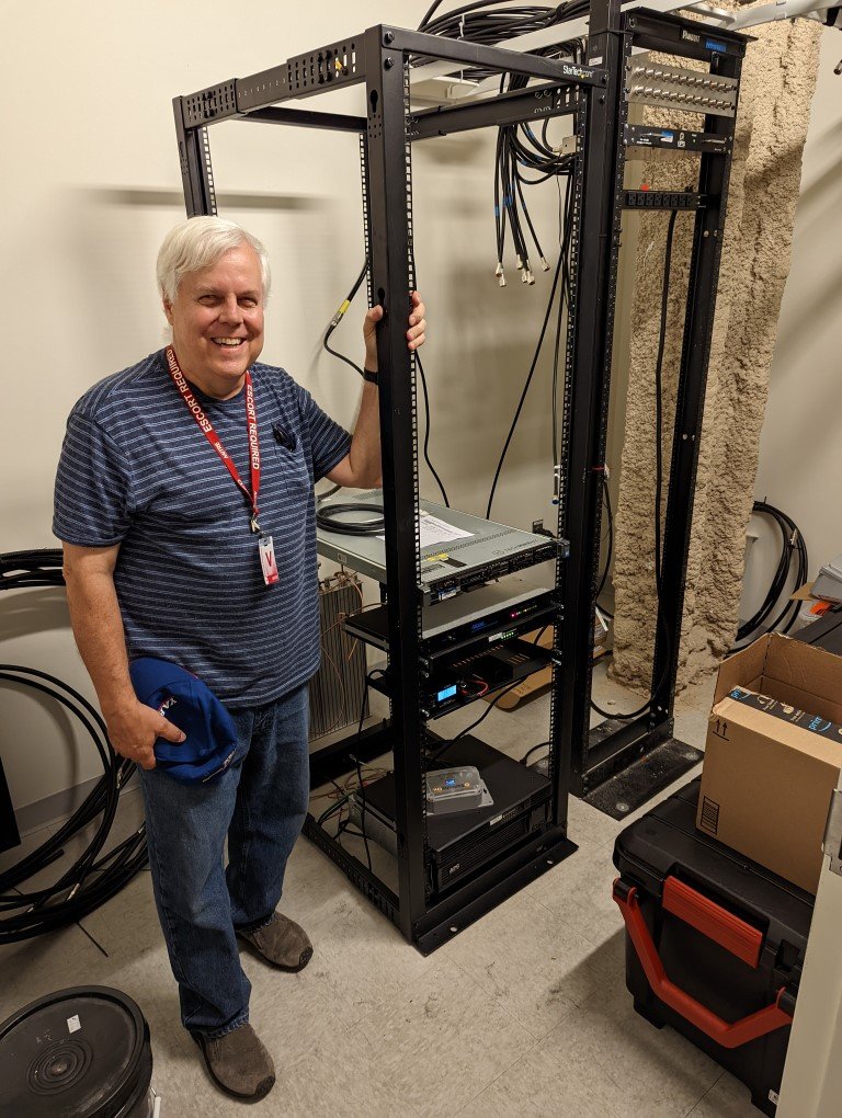 ViennaHamRadio's tweet photo. Mike, KD4MM shows rack with equipment for K4HTA repeater.
Some of the equipment putting K4HTA on the air:
- Motorola SLR5700 VHF #Repeater
- Sinclair VHF #Duplexer
- Arcom Repeater Controller
- Commscope DB224-A VHF #antenna
#hamr #hamradio
#hamradio #hamr https://t.co/v3Encq3yWX