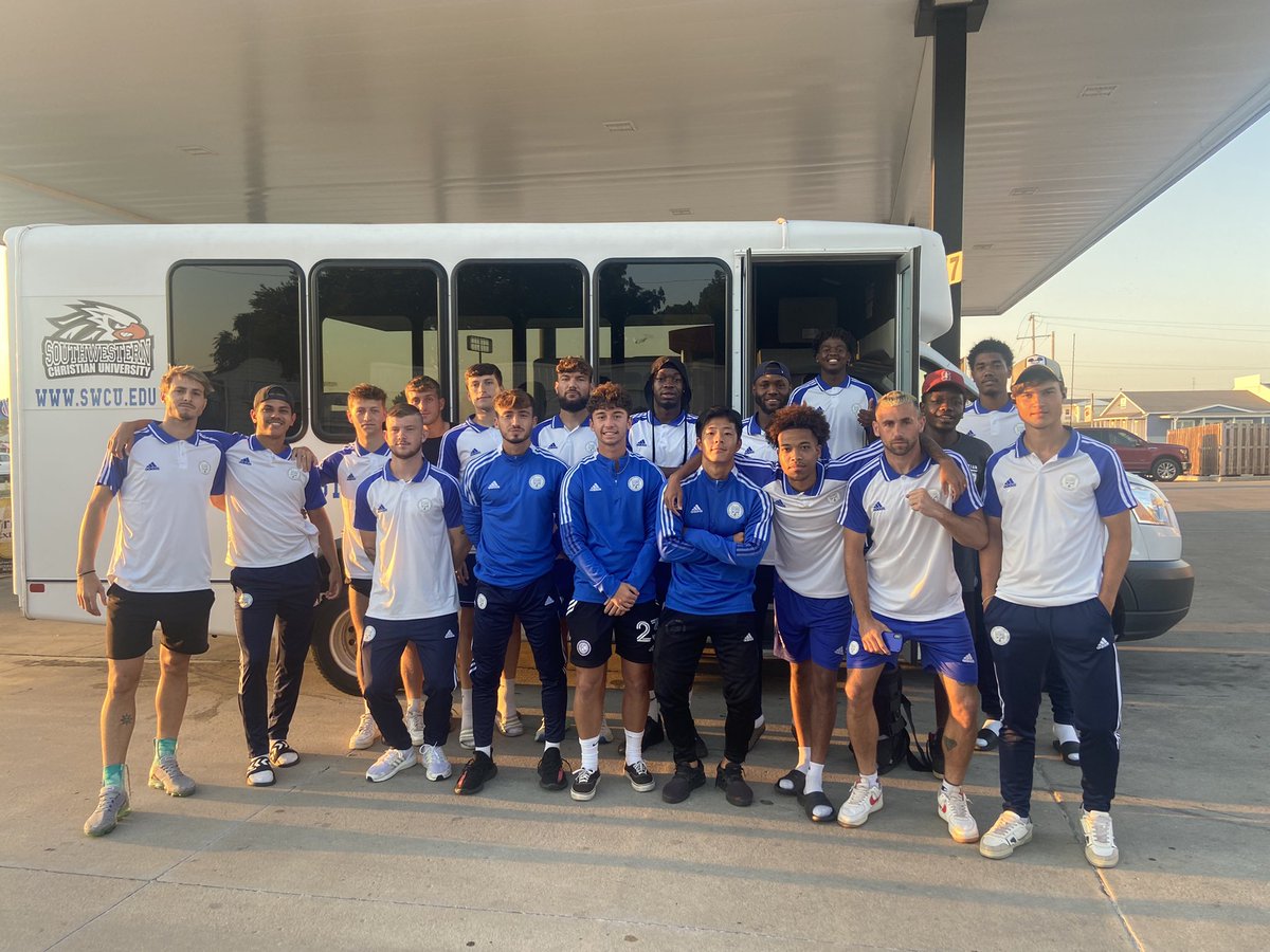 A long day of travelling has seen the team touch down in Missouri in preparation for tomorrow’s game #awaydays #eagles