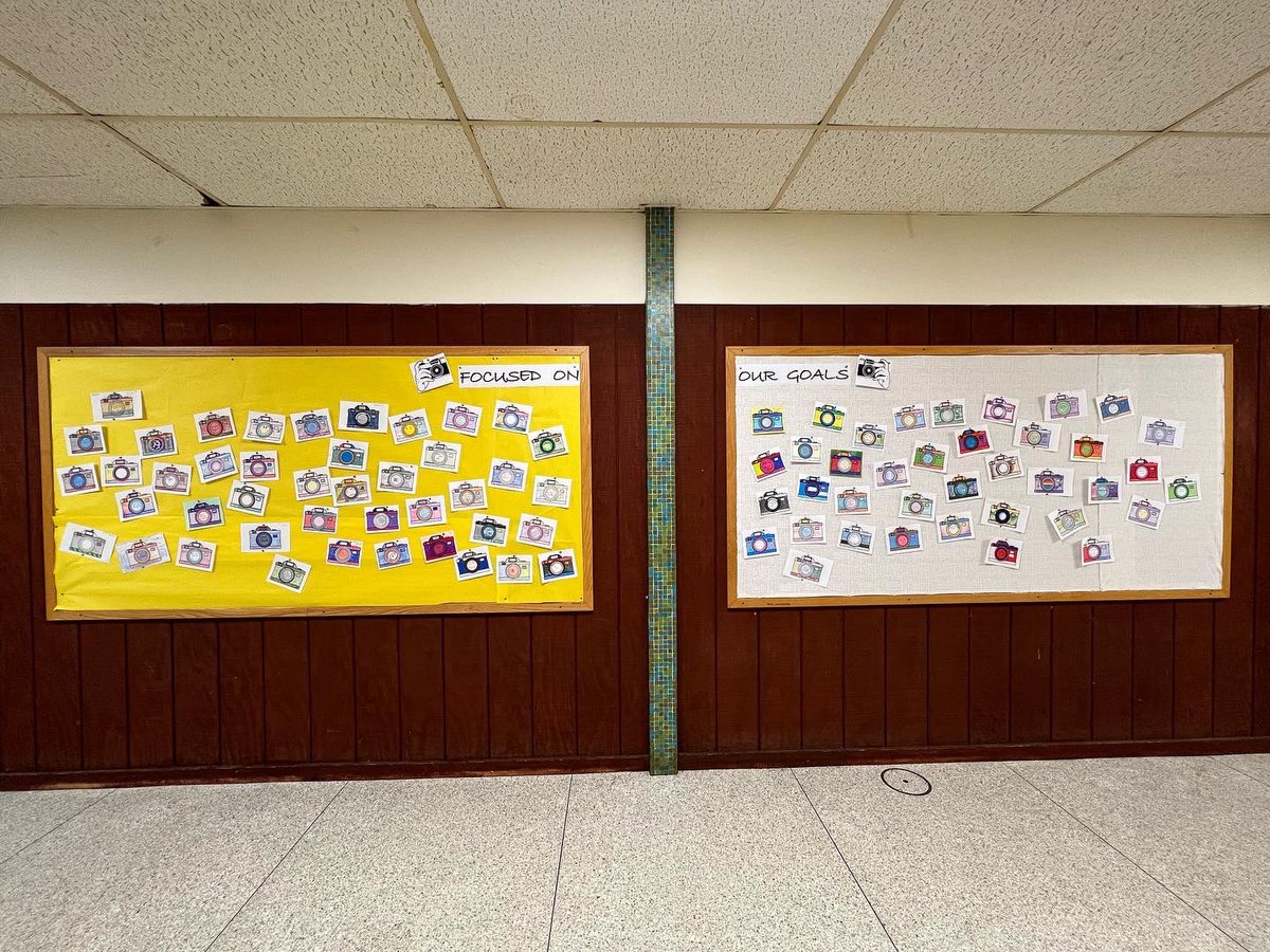 MsTooheyFHS's tweet photo. Photography students are focused on their goals for the 2022-23 school year! Come check them out in the Math hallway! 📸 
•
•
•
#FHSphotography #BASDarts #BASDproud #SupportTheArts #FreedomFamily #BuildingBethlehem #PaArtEd #PAEA https://t.co/eC9ZjdhEme