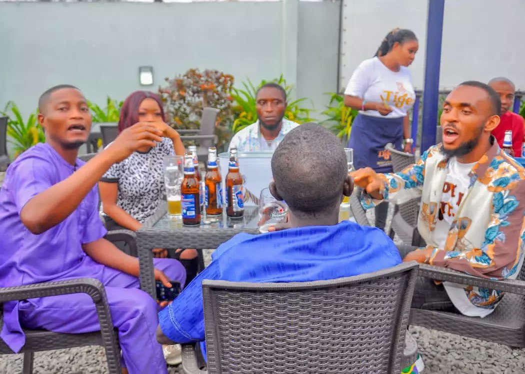 tiger_barr's tweet photo. Uncage where it matters the most! Tiger Bar-Ejigbo is where you should be.
#tigerbarejigbo #community #TigerUncage https://t.co/n3BozkRaI7