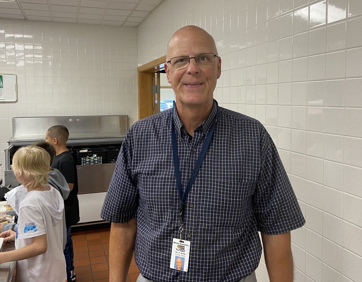 jdbillscnzm's tweet photo. Someone has more to learn about retirement….thank goodness!! 😝 Thank you Mr. Keida for helping to fill a need - a truly dedicated Wildcat! #delayedretirement ⁦@MJMcGrathjr⁩ ⁦@WestGeneseeCSD⁩ https://t.co/zKzgUA08rC