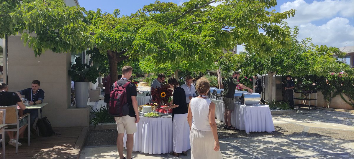 ecis2022 European Colloid & Interface Society Conf tweet media