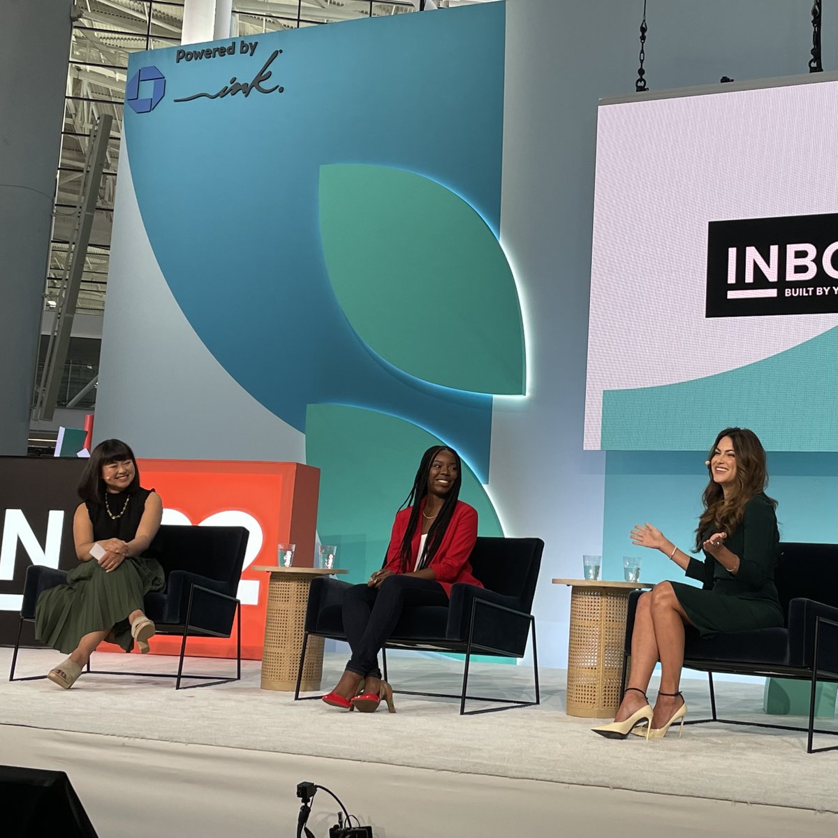 ChaseforBiz's tweet photo. Day 1 at #INBOUND22 is underway! We’re listening to @mandyxbowman and @CourtSpritzer speak with #ChaseInk GM, Jenny Shum, about how to reinvest in your business to drive innovation. 💙 https://t.co/L6x3a6B8Rm