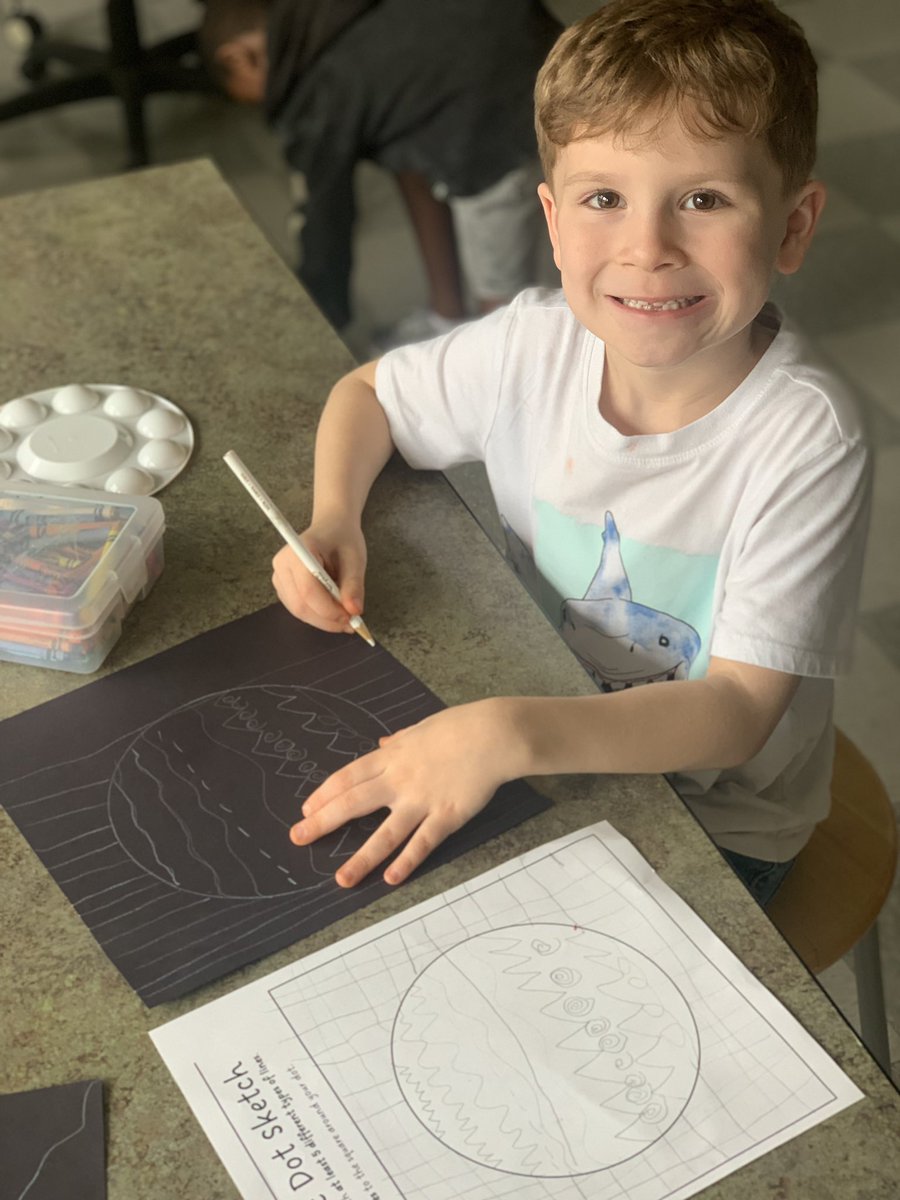 MsDrasal_Art's tweet photo. From working on their sketch to final metallic artwork, @mrswebster23 ‘s firsties shined! https://t.co/tqsYrAgD6n