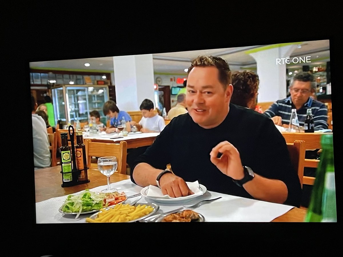 Excellent program <a href="/nevenmaguire/">Neven Maguire</a> well done to all involved it’s superb 

Wow doesn’t #Portugal look stunning as does the dishes throughout the show 

Looking forward to next weeks show already 👏👏👏

#NevensFoodTrails #Portugal 🇵🇹 
<a href="/FlogasIreland/">Flogas</a> <a href="/RTEfood/">Food on RTÉ</a> <a href="/RTEOne/">RTÉ One</a>