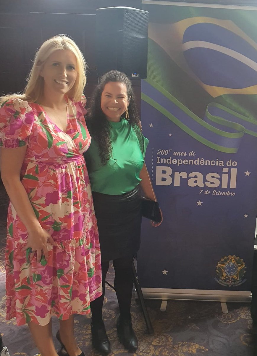 holly_cowman's tweet photo. Obrigada to H.E. Ambassador Marcel Biato &amp; @EmbBrazilDublin for inviting us to help celebrate Brazil’s National Day today. Lovely to see friends &amp; spend today with our 🌟 Brazilian students @lmgiombelli @Juliana28531502 @_Giovani_Santos &amp; Lucila Lima da Silva, &amp; @President_MIC 🇧🇷 https://t.co/bshf3KOmWB