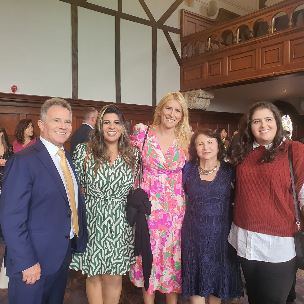 holly_cowman's tweet photo. Obrigada to H.E. Ambassador Marcel Biato &amp; @EmbBrazilDublin for inviting us to help celebrate Brazil’s National Day today. Lovely to see friends &amp; spend today with our 🌟 Brazilian students @lmgiombelli @Juliana28531502 @_Giovani_Santos &amp; Lucila Lima da Silva, &amp; @President_MIC 🇧🇷 https://t.co/bshf3KOmWB