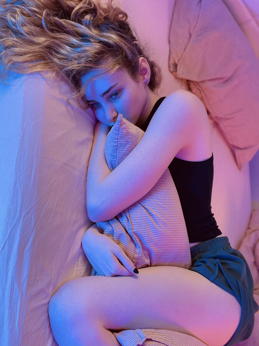 Aoife_Bee_'s tweet photo. in need of cuddles https://t.co/lnELwMwpo5