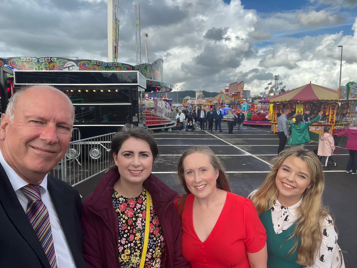 AubreyAngharad's tweet photo. Great to be at Neath Great Fair tonight for the opening ceremony 😊. The fair has been going for hundreds of years and has such historical importance in Neath @DavidReesMS @Stephleesi
Also catching up with my local PC about local issues in Skewen #neathfair https://t.co/a0sBPiOaY4
