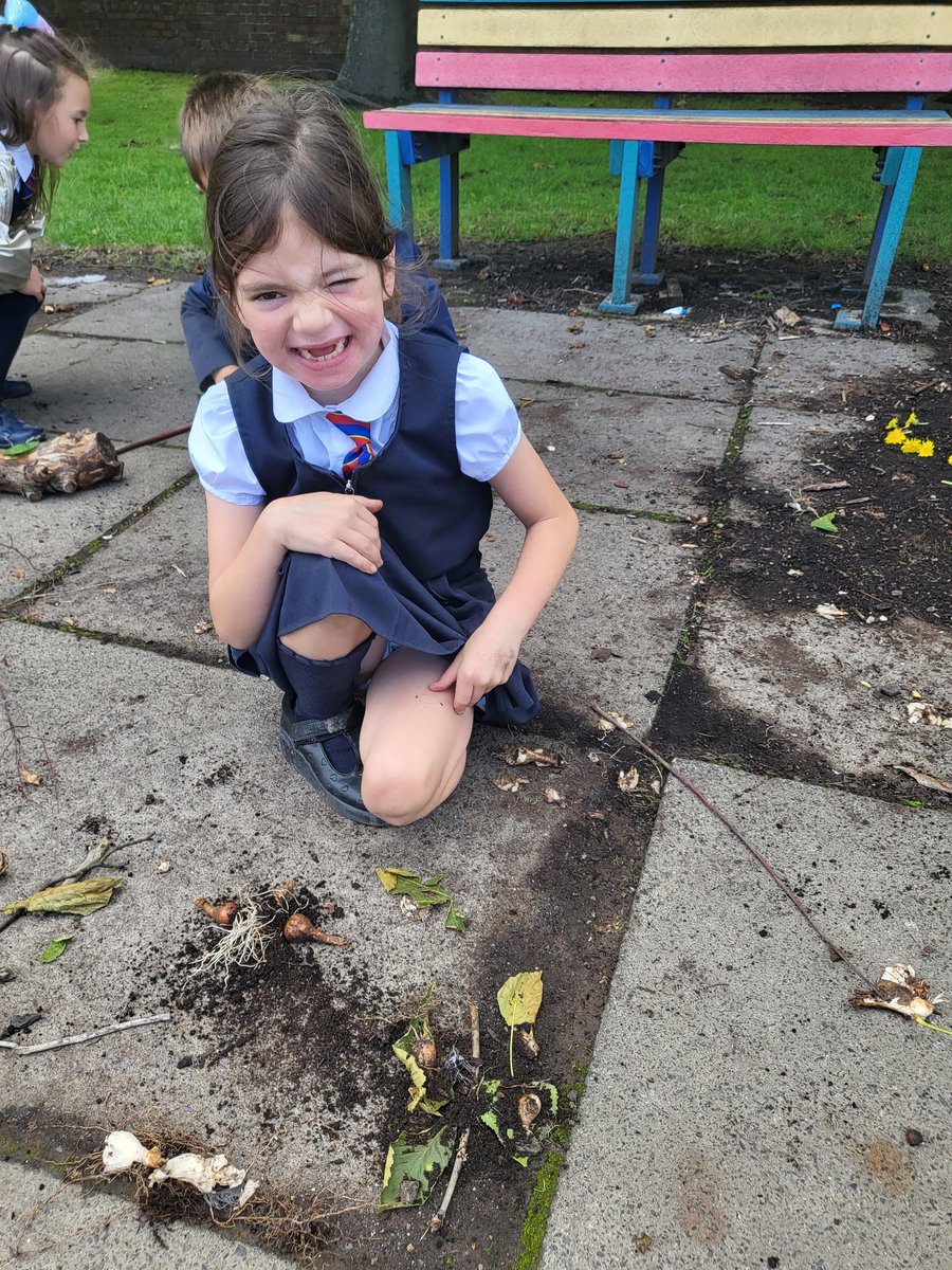 Miss Walker tweet media