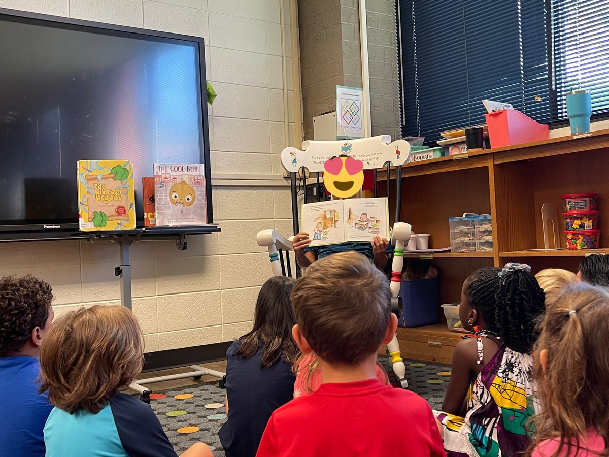 A student “Guest Reader” read to a kinder class last week. He is the older brother of one of the K Ss and took the initiative to make arrangements, practice reading, and kept this surprise from his sis the entire time. ❤️Love the heart of this school! <a href="/bascombbobcats/">Bascomb Elementary</a> <a href="/CcsdMedia/">MediaCCSD</a>