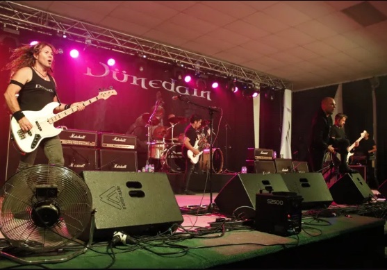 DunedainMetal's tweet photo. Crónica de nuestro último paso por el #GinetaRock, publicada por Metal Family
https://t.co/9T9CW8Ot9O https://t.co/FRw594tHgH