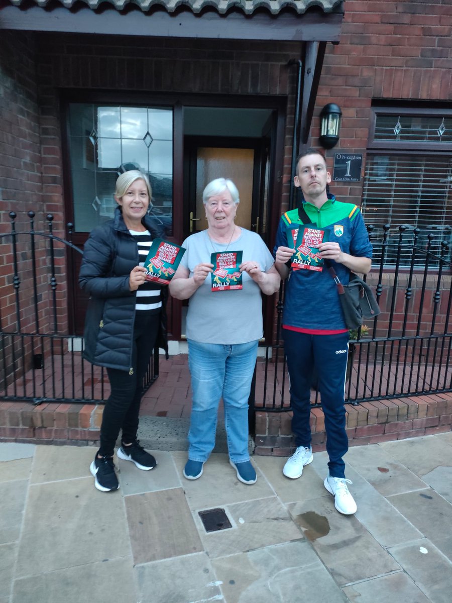 modshortstrand's tweet photo. Speaking with families on #TimeforTruth Rally &amp; #BillofShame Relatives are never giving up &amp; @sinnfeinireland will stand with them.
Join families &amp; friends at Cromac Square at 12.00 noon, Sunday 11th September to show your support for the Time for Truth Campaign.
#NeverGivingUp https://t.co/QrHCkpUsmq