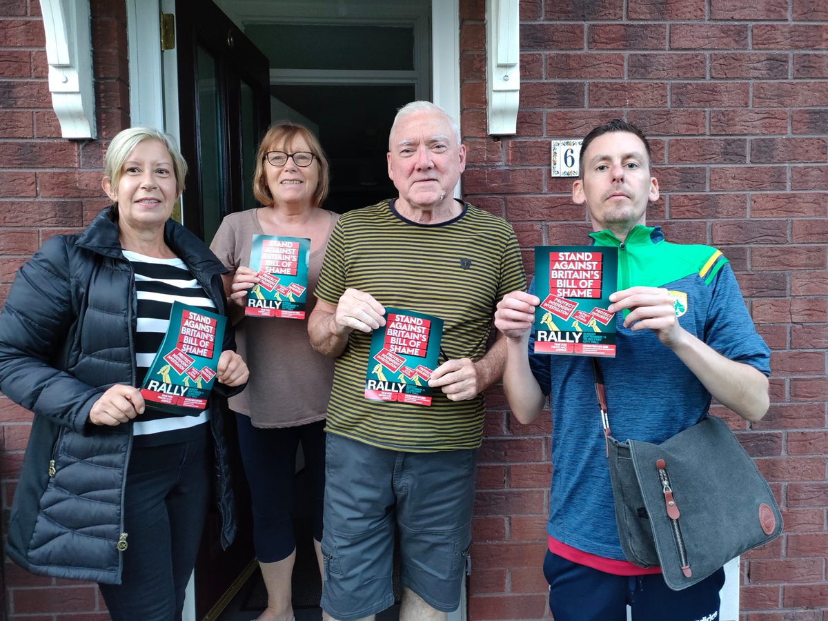 Speaking with families on #TimeforTruth Rally &amp; #BillofShame Relatives are never giving up &amp; <a href="/sinnfeinireland/">Sinn Féin</a> will stand with them.
Join families &amp; friends at Cromac Square at 12.00 noon, Sunday 11th September to show your support for the Time for Truth Campaign.
#NeverGivingUp
