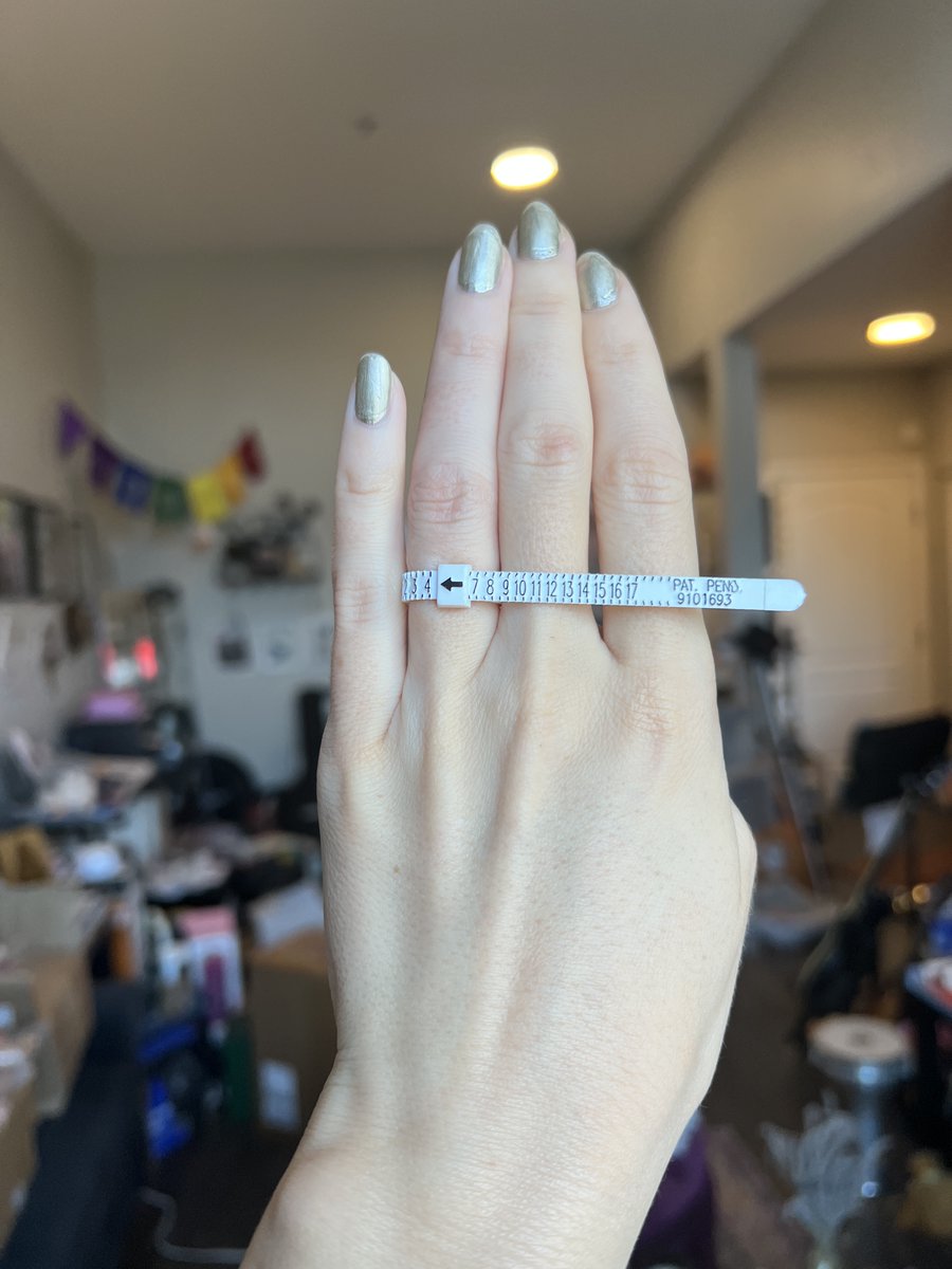kenbunny's tweet photo. convenient for the avid jeweler acquirer :)

[not dropping hints, just browsing]
shop @glitzdesignusa, where they send you a ring sizer prior to your purchase! Perfect for the fine jewelry lover!

https://t.co/yreqQQLMfP

#glitzdesign #diamonds #rings #finejewelry #earrings https://t.co/UnxwhvNq63