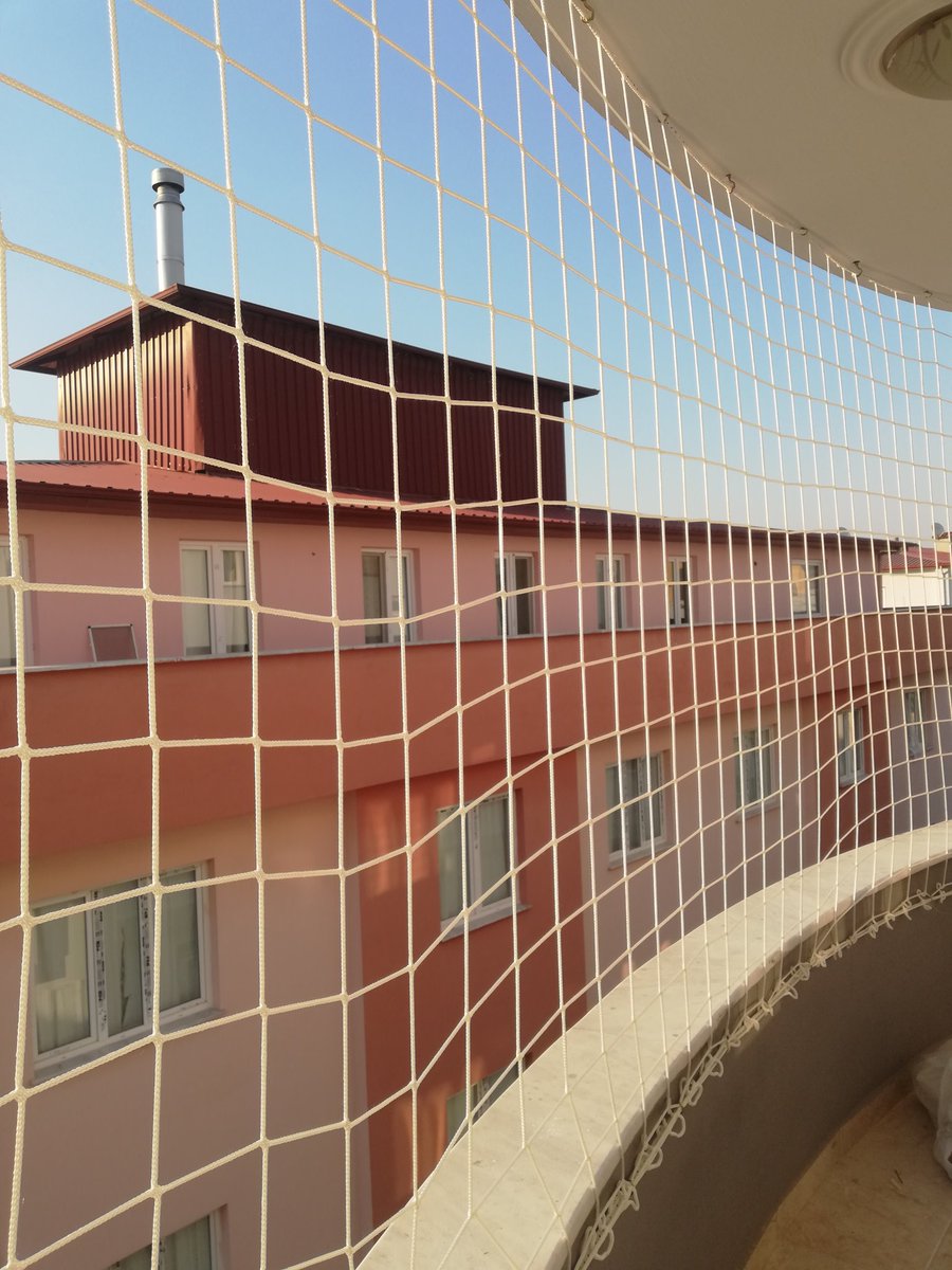 Osmaniyefile's tweet photo. İletişim 0539 390 63 42 Osmaniye file. Fakıuşaği mahallesinde yapmiş olduğumuz Balkon çocuk güvenlik filesi uygulamamız.
#osmaniye #bahçe #düziçi #ceyhan #erzin #dörtyol #toprakkale #adana #hatay #kozan #kadirli #file #follow #kids #cats #balkonfilesi #kedi #güvenlik https://t.co/1VIFV1jMjv