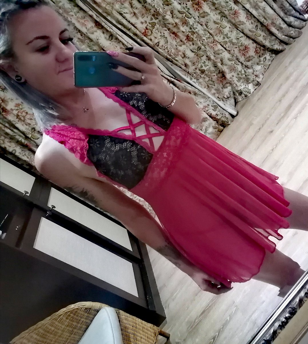 TiigerTiiny's tweet photo. @Animielle I also want to know .....

Someone want to keep me company....

In my DM's
https://t.co/FbWxla40Lk https://t.co/ruF1ct4r1N