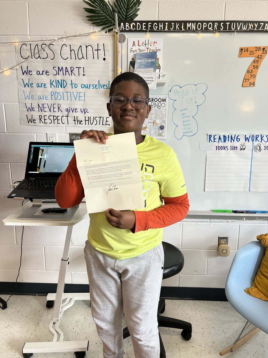 mrsbailey5th's tweet photo. This student wrote to @POTUS about the environment in @Ms_Swanson_DIS’s class last year and received a response today! So cool &amp; such a great message to these kids that their voice matters! @Discovery_elem https://t.co/GaKcXzmhSS