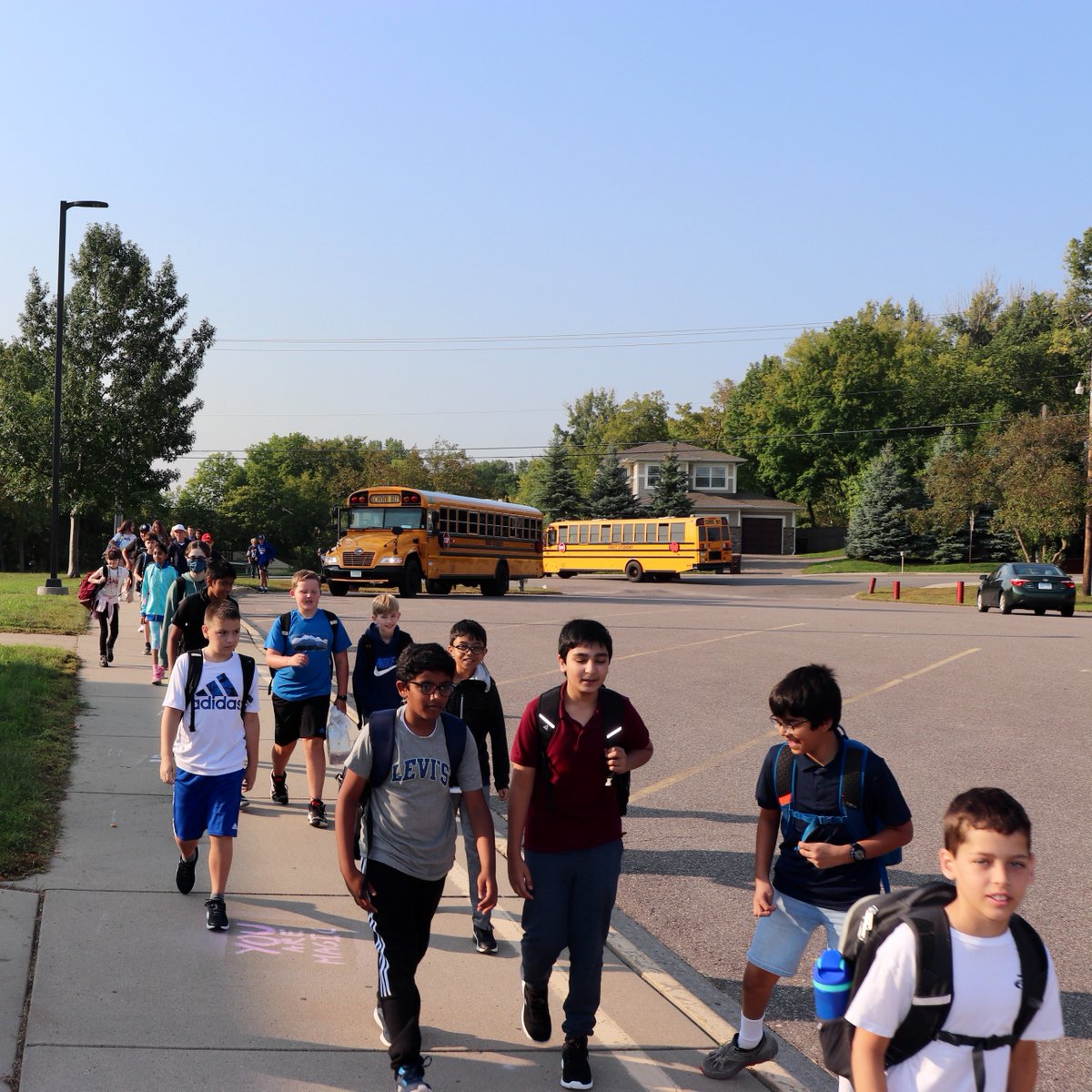 wayzataschools's tweet photo. More first day of school pics! ππ
#WPSBackToSchool https://t.co/79pz9C6p2B