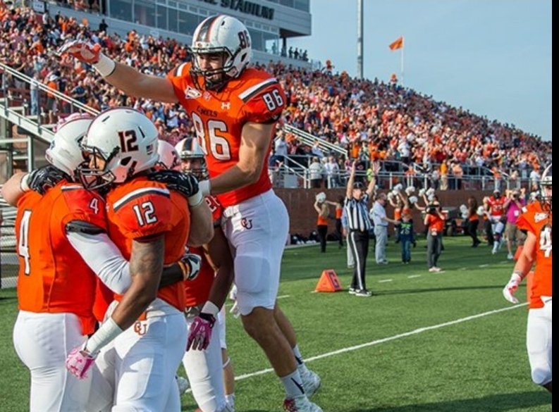 I am blessed and honored to receive my first D1 offer to play at Campbell University, thank you <a href="/CoachPFMiller/">Patrick Miller</a> <a href="/GoCamelsFB/">Campbell Football</a> appreciate you
🔶️#Rollhumps🔶️🐪 <a href="/Pick6_Lee/">Eric Lee</a> @Coach_Frank82 <a href="/CoachDub35/">Coach Dub</a> <a href="/ChrisWardOL/">Chris Ward</a> <a href="/adamgorney/">Adam Gorney</a> <a href="/ChadSimmons_/">ChadSimmons</a> <a href="/GregBiggins/">Greg Biggins</a> <a href="/ocvarsityguy/">Dan Albano</a> <a href="/BrandonHuffman/">Brandon Huffman</a>