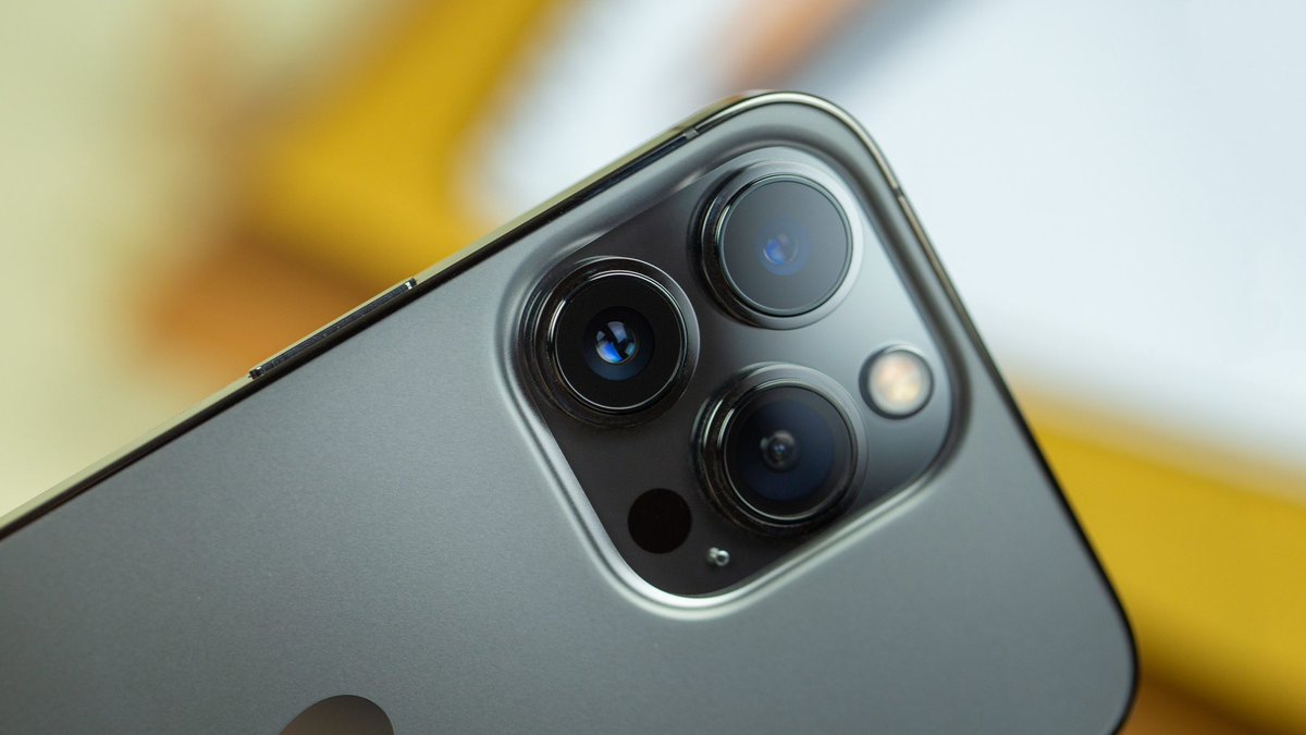 Lpcroquee's tweet photo. L’iPhone 14 Pro possède un capteur photo de 48mpx, ce qui signifie que la qualité photo sera drastiquement supérieur! https://t.co/iFSZmNvhuG