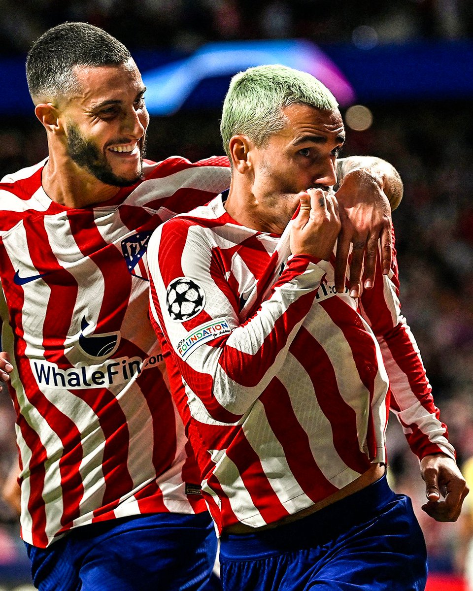 brfootball's tweet photo. 90+1'—Atlético 1-0 Porto
90+6'—Atlético 1-1 Porto
90+11'—Atlético 2-1 Porto
Football! https://t.co/Bwjpn7gij5