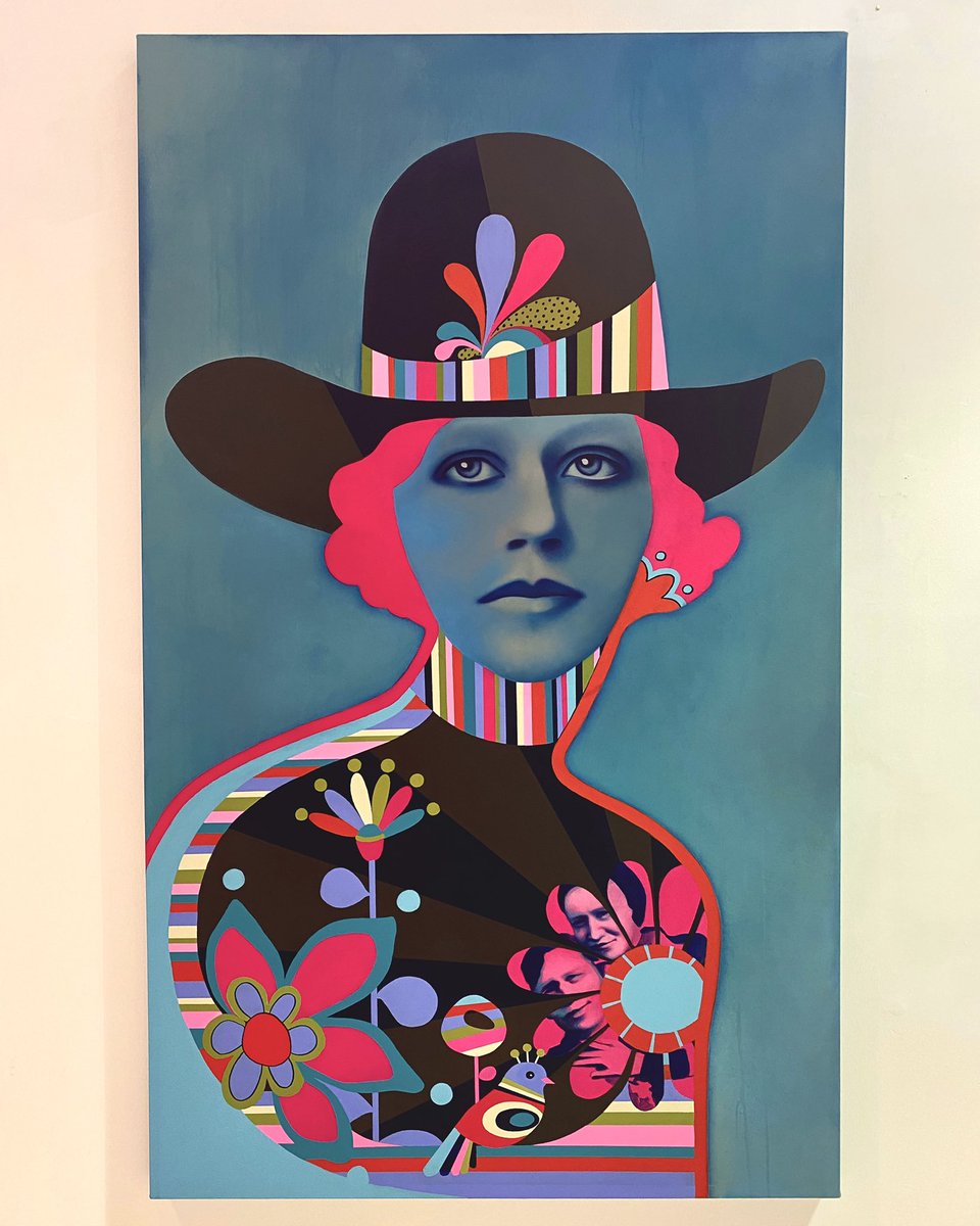Rothko888's tweet photo. And she’s done! Just a few weeks and you can see her at Context Miami 2022! 
#canadianartist #femaleartist #artbuyer #artfair #exhibition #contemporaryart #miami  #miamistyle https://t.co/PcnR7U5TT7