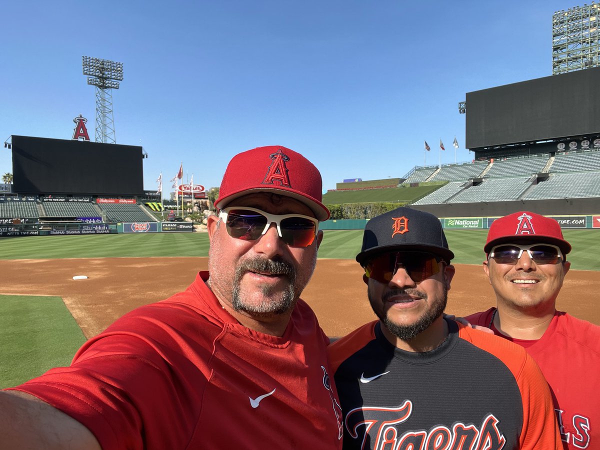 Cuarto Bat ® on Twitter "Coaches mexicanos en MLB Benjamín Gil