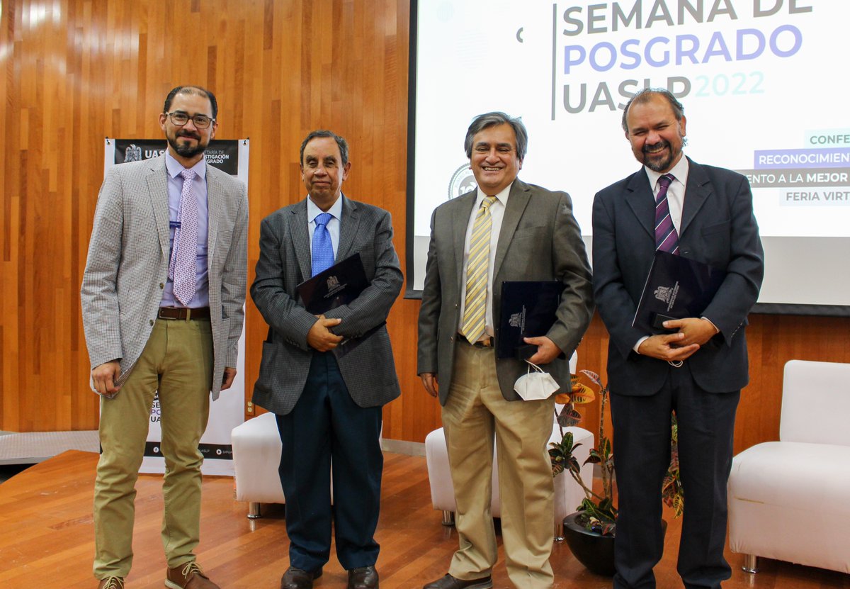 SIP_UASLP's tweet photo. Se realizó el Panel Desafíos del Posgrado en @LaUASLP, con la participación del Dr. Hugo Ricardo Navarro Contreras, Dr. Jorge Fernando Toro Vázquez, Dr. Ricardo Alberto Guirado López y el Dr. Amaury de Jesús Pozos Guillén.
#SIPUASLP #UASLP https://t.co/HDD99O3IaE