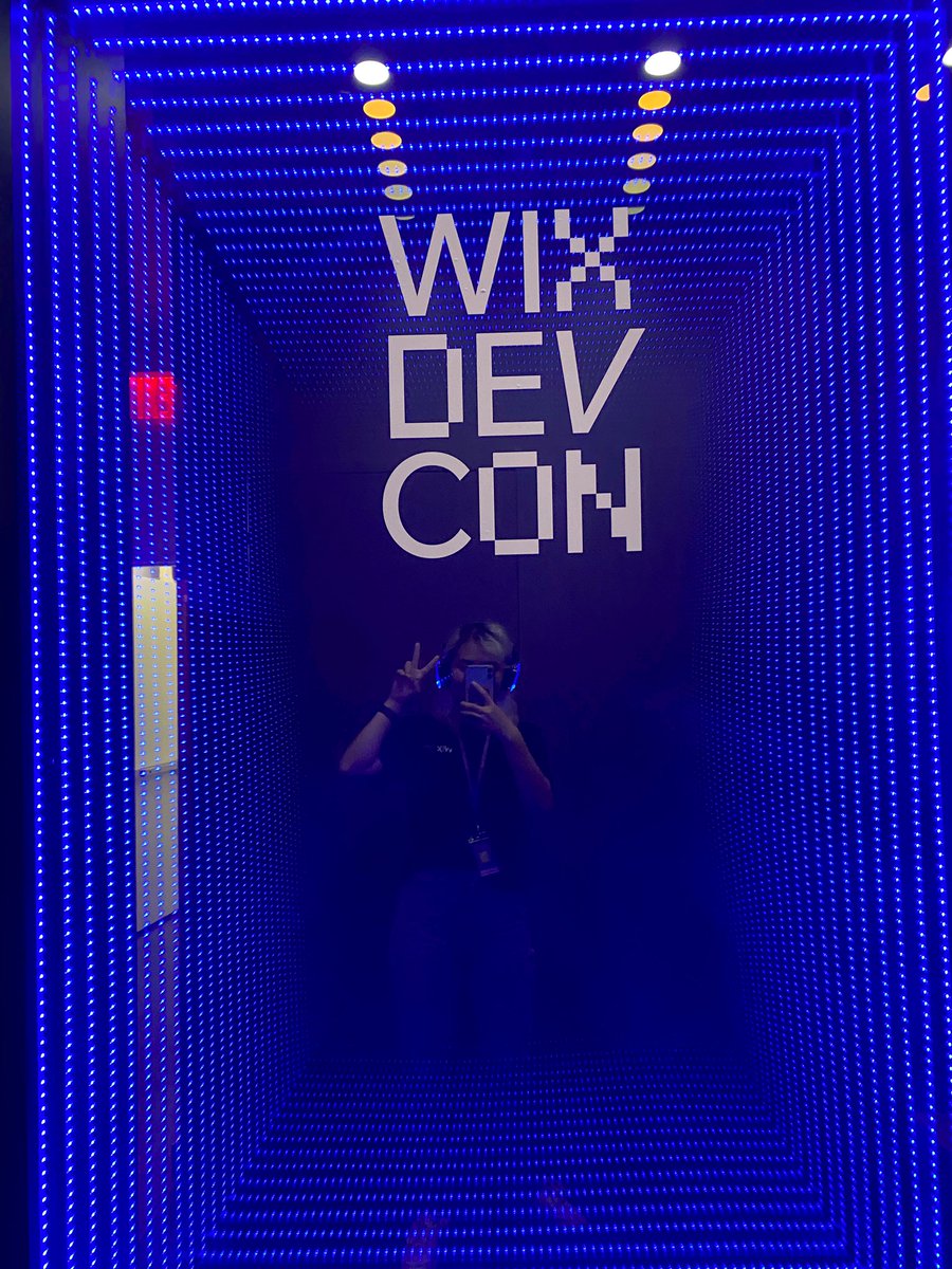 emmycacao's tweet image. Successful Day 1!!! 🥳 #WixDevCon2022