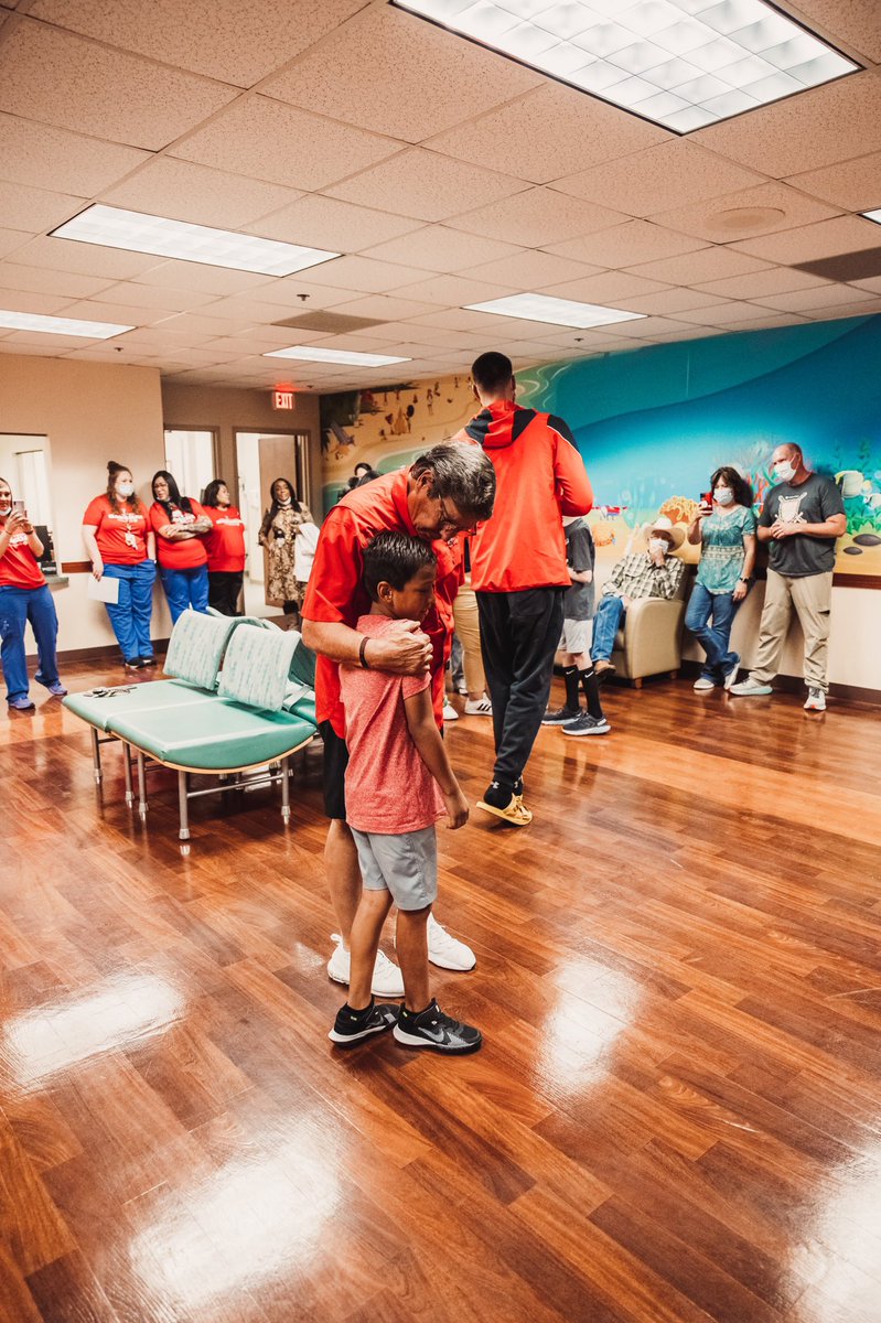 CoachAdams_ECU's tweet photo. Was really inspired meeting Adriel and all the other brave kids at Covenant Children’s Hospital today! They are real fighters! https://t.co/mZBzHF483I