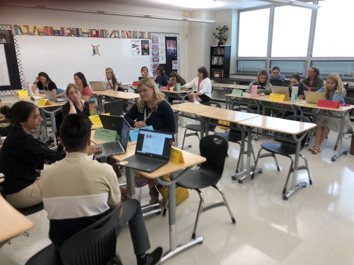 OJR New Teachers at after school induction talking about setting up a positive and effective learning environment #OwenJAlltheWay <a href="/OJRSD/">Owen J. Roberts School District</a> <a href="/OJRHS/">Owen J. Roberts High School</a> <a href="/ojrsdMS/">Owen J Roberts Middle School</a> @ToddOswald8 <a href="/OwenJRobertsEV/">East Vincent Elem</a> <a href="/OwenJRobertsFC/">French Creek Elementary School</a> <a href="/ojrsdnc/">North Coventry Elementary School</a> <a href="/WVElementary/">West Vincent Elem</a>