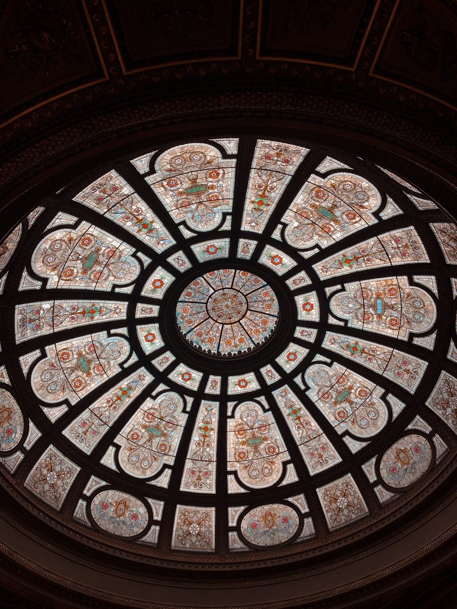 morgankpint's tweet photo. Tiffany glass domes https://t.co/ofhp7T7Hqr