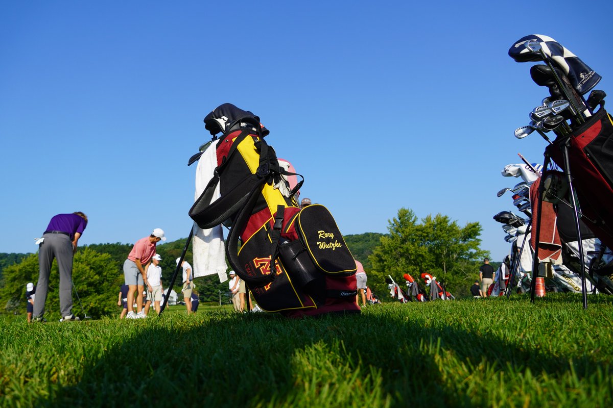 UMNCrookstonATH's tweet photo. A few pictures of @CrookstonMGolf from this week's tournament! #WingsUp https://t.co/8qmHpFzh9G