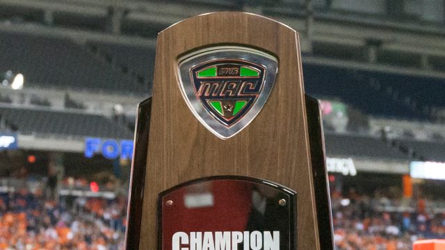 MAC Football Spain tweet media