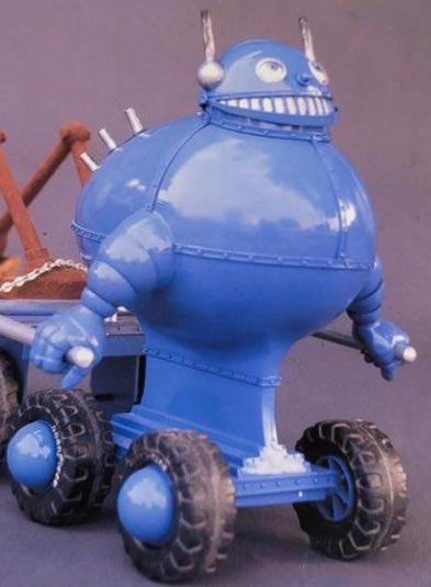 Introducing the OddBots! 🤖

2. Rory the Blue Big Rig

Rory is never happier than when he is on the road hauling a load! Never the tortoise always the hare, his gung-ho attitude can get him in a lot of trouble 😅

#nft #NFTCommunity #nfts #nftart