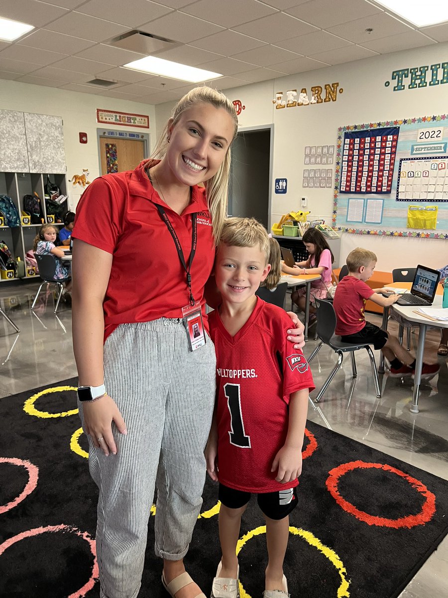 After meeting our WKU Block II friend Ms. Aubrey Ignatz last Wednesday, Kamden was ready for her this week! Go TOPS! <a href="/ctetigers/">Cumberland Trace ES</a> <a href="/MrsDarnell_CTE/">Lori Darnell</a> <a href="/MrsWillis_CTE/">Amanda Willis</a> <a href="/WKUCEBS/">WKU CEBS</a>